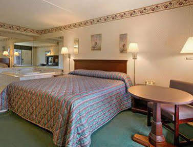 Super 8 By Wyndham Jessup/Baltimore Area Zewnętrze zdjęcie